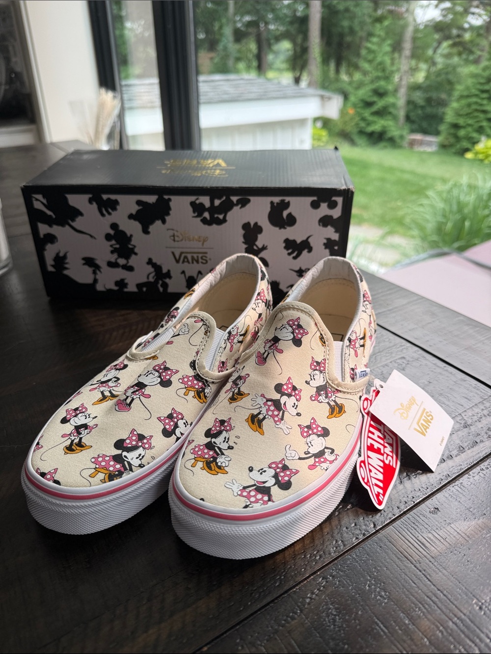 Disney x Vans Kids' Minnie Mouse Slip-On Sneakers - Cream, Pink, Yellow